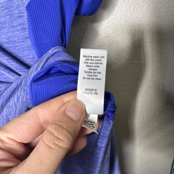 Athleta Forerunner Tee Size Large Cerulean Blue V-Neck Performance Athletic - Picture 7 of 8